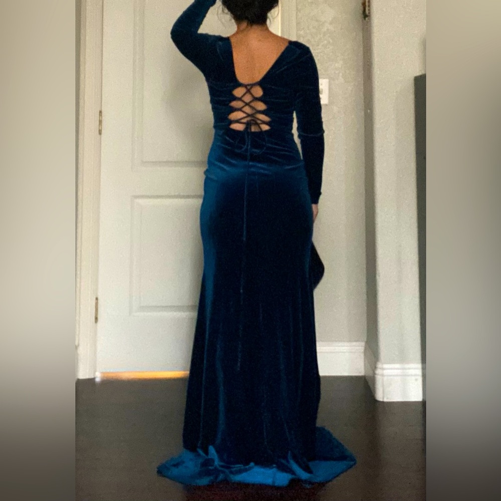 Velvet long sleeve dress